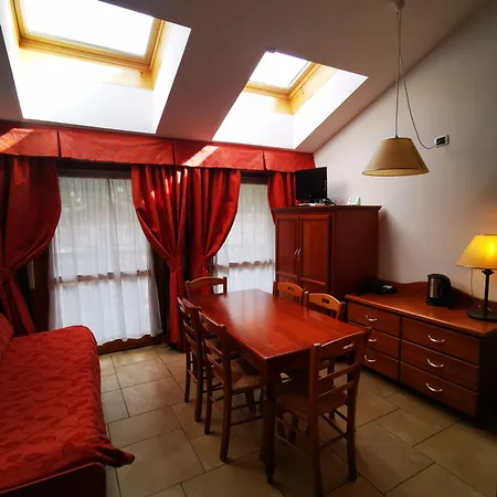 Le Grand 4* Courmayeur